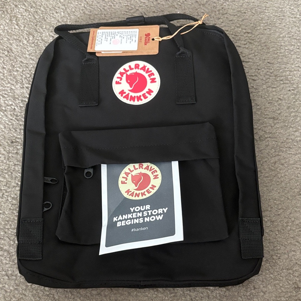 Kånken Black Backpack